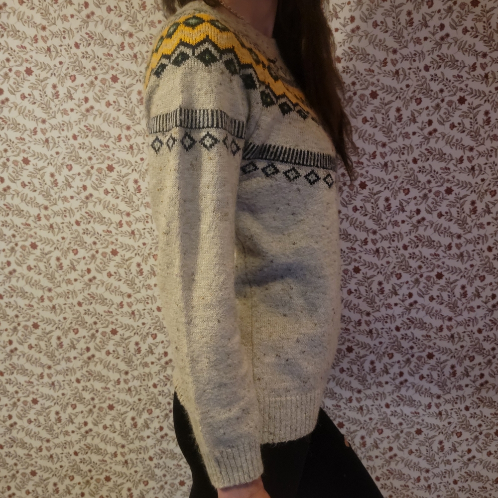 Grey Patterned Sweater - Picture 2 of 5